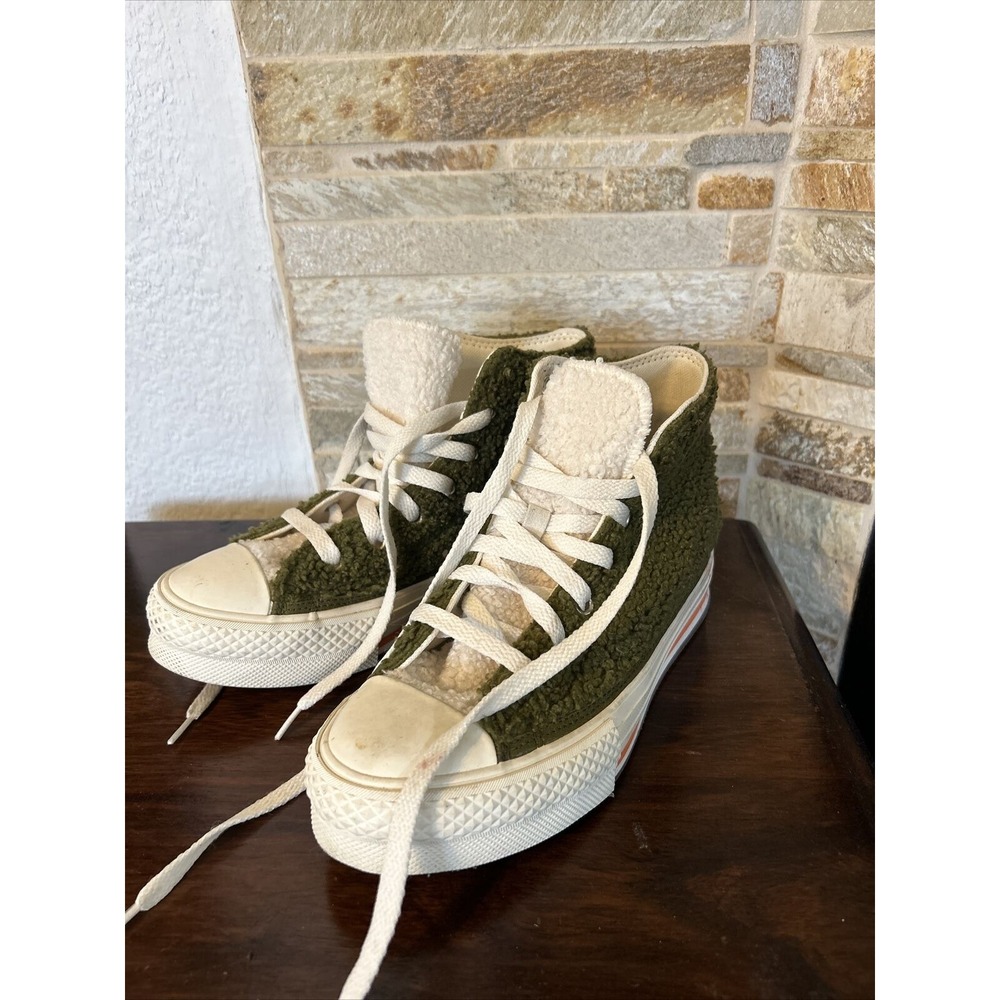 Converse All Star Unisex Fuzzy High Top Sneakers Shoes Size 4 US/ 36‎ EU Green